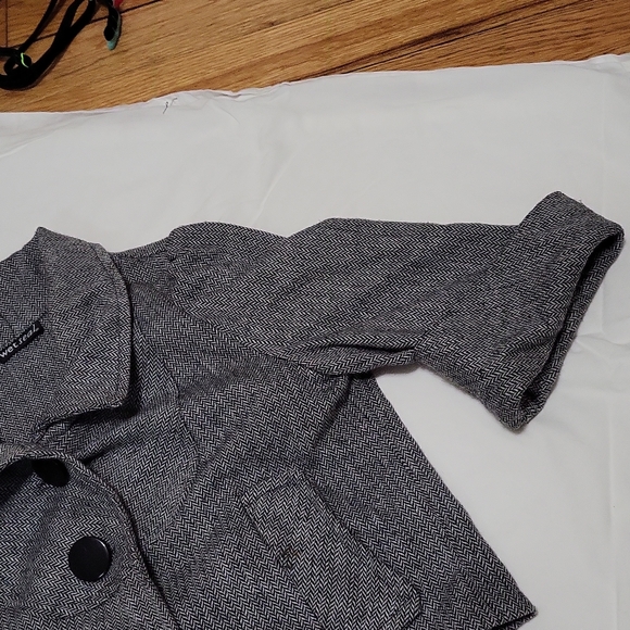 Girl's jacket - Picture 2 of 3